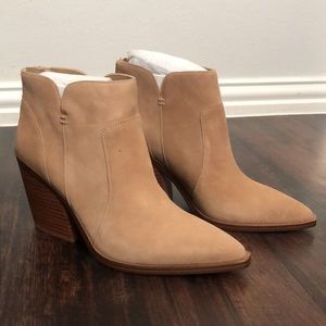 Vince Camuto Western Booties Gradesha Color Tortilla Suede Beige